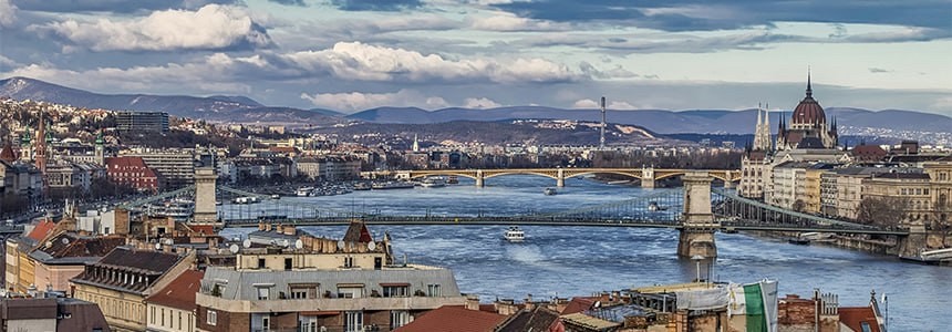 Венгрия, Греция, Северный Кипр: в каких странах россиянам доступен ВНЖ через инвестиции в 2024 году